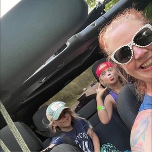 Meet your Posher, Sarah